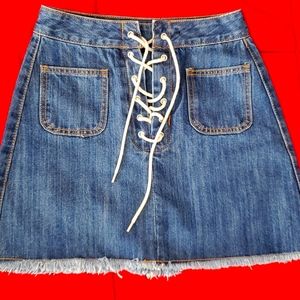 Denim skirt,size s,nwot